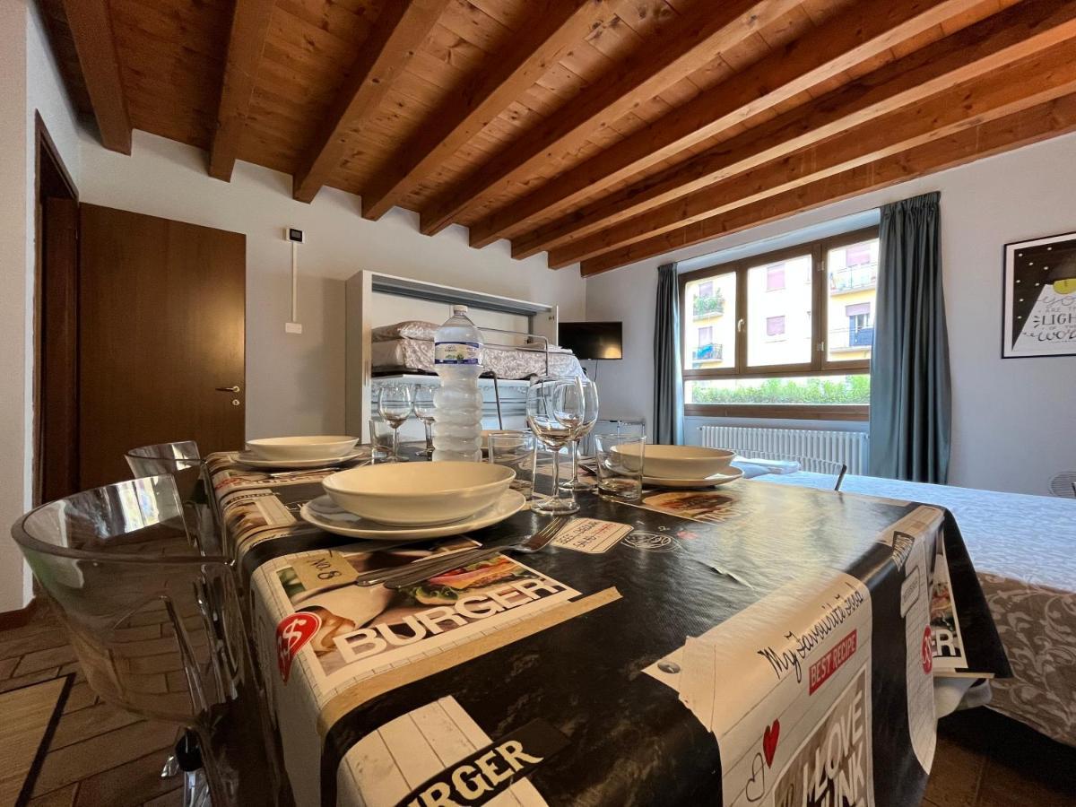 Cozy Flat + Parking Close To City Center/Airport Bergamo Exteriör bild